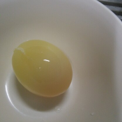 私も①番の方法で～す

卵かけご飯にしましたが黄身がモチモチしていて美味しかったです。( ＾ω＾ )